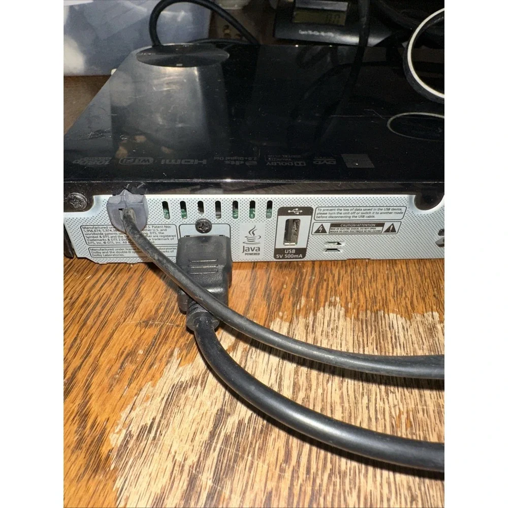 Samsung BD-H5100 Blu-Ray Player - Built-in Wi-Fi - TESTED